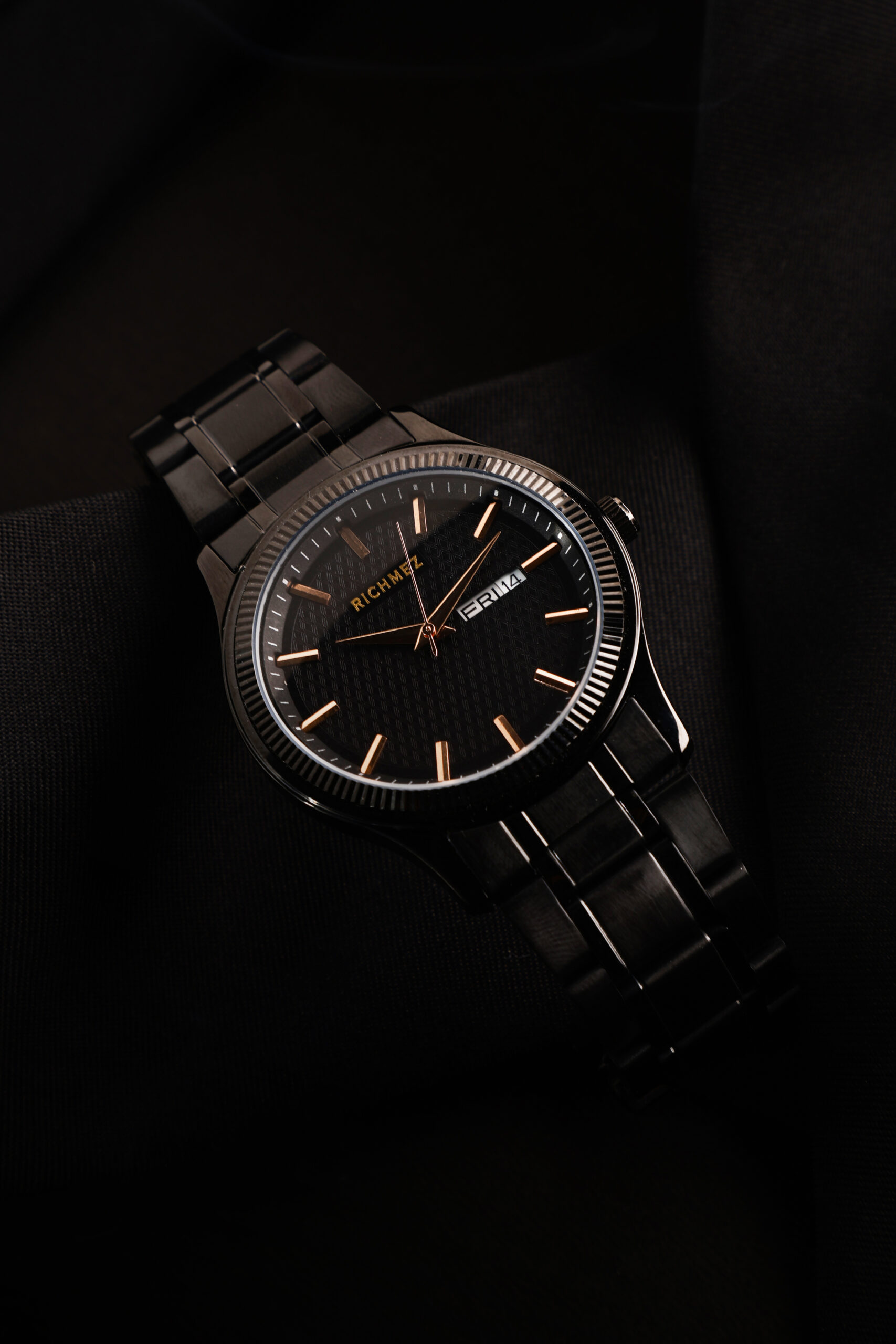 RICHMEZ Midnight Black Royale